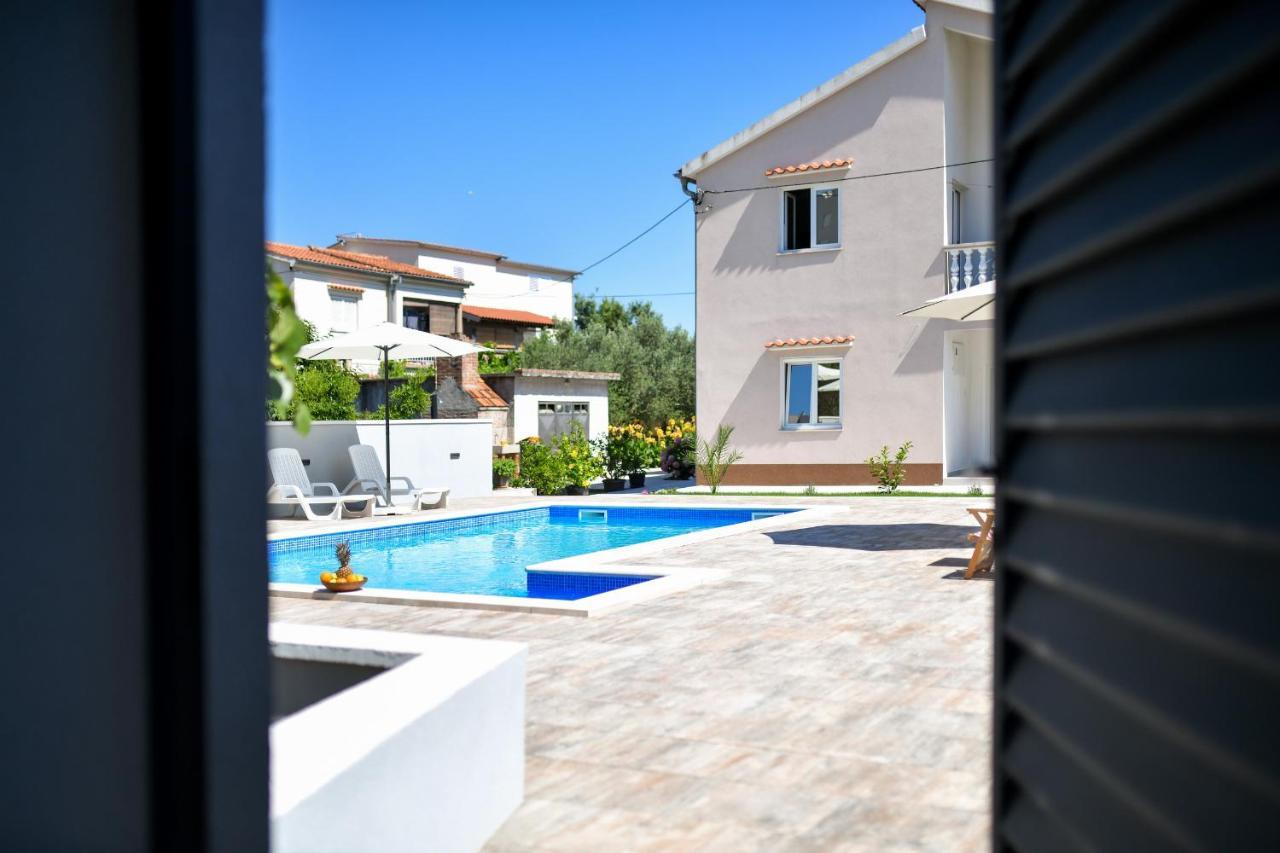 Pool House Luka Apartment Zadar Exterior foto