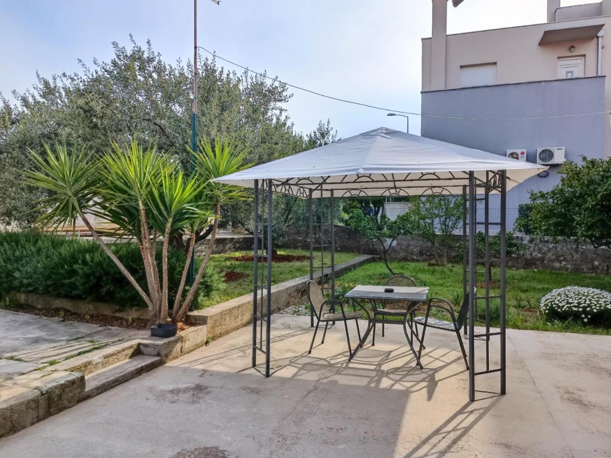 Pool House Luka Apartment Zadar Exterior foto